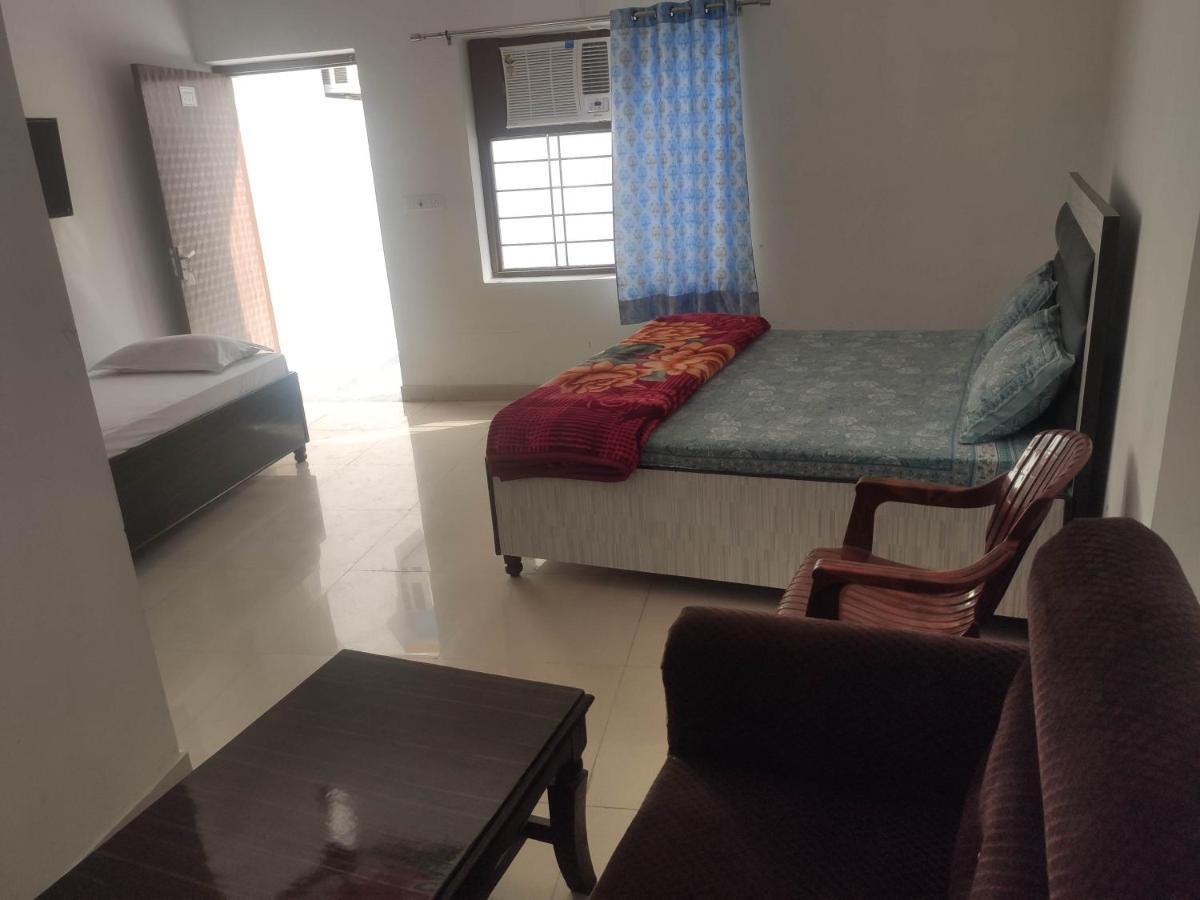 Roop Niwas Bed & Breakfast Amritsar Exterior photo
